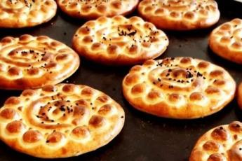تاریخچه کلوچه سنتی فومن